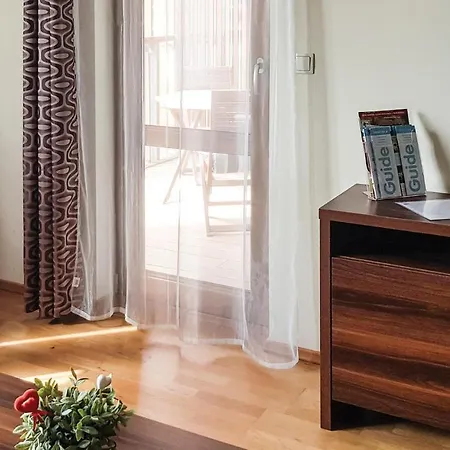 Stunning In With 1 Bedrooms And Wifi